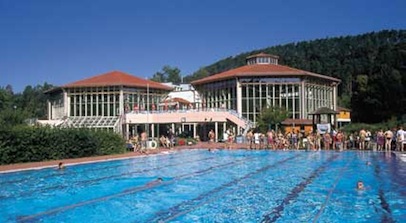 schwimmbad